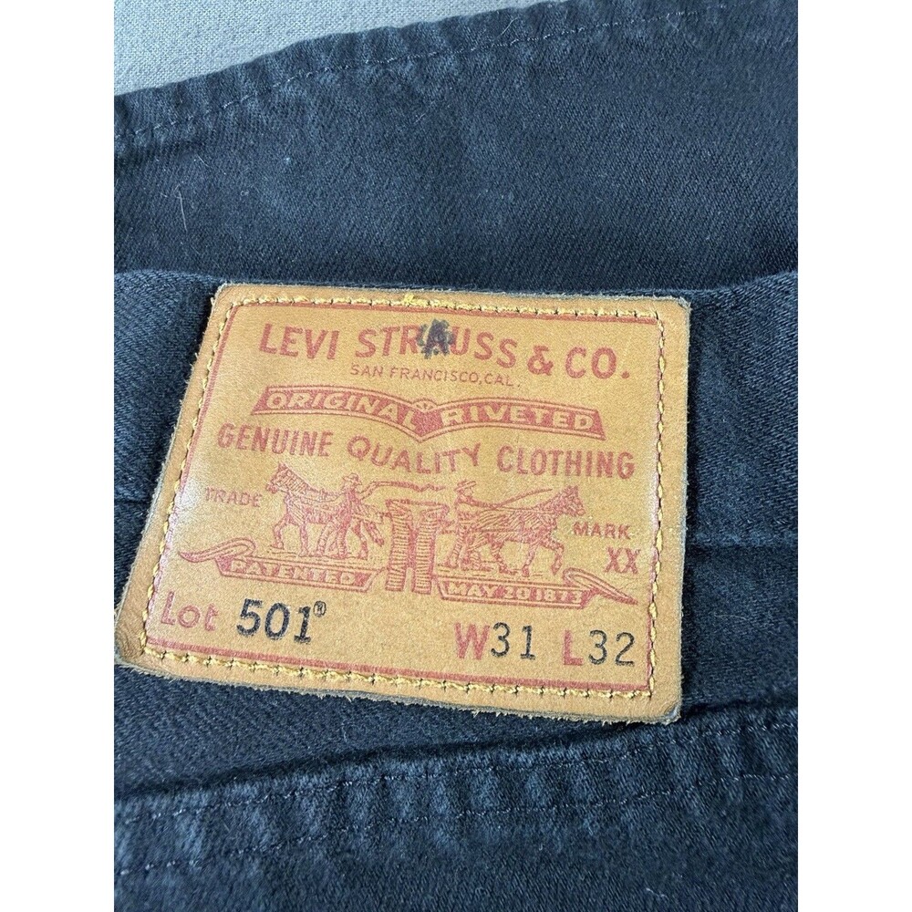 Levis 501 Premium Jeans Mens 31x32 Black Straight Leg Button Fly Casual Big E - Picture 2 of 12
